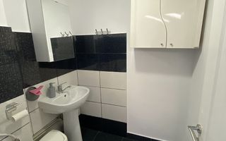 Apartament cu 2 camere, semidecomandat, metrou Berceni, Comision 0% - Poză 8