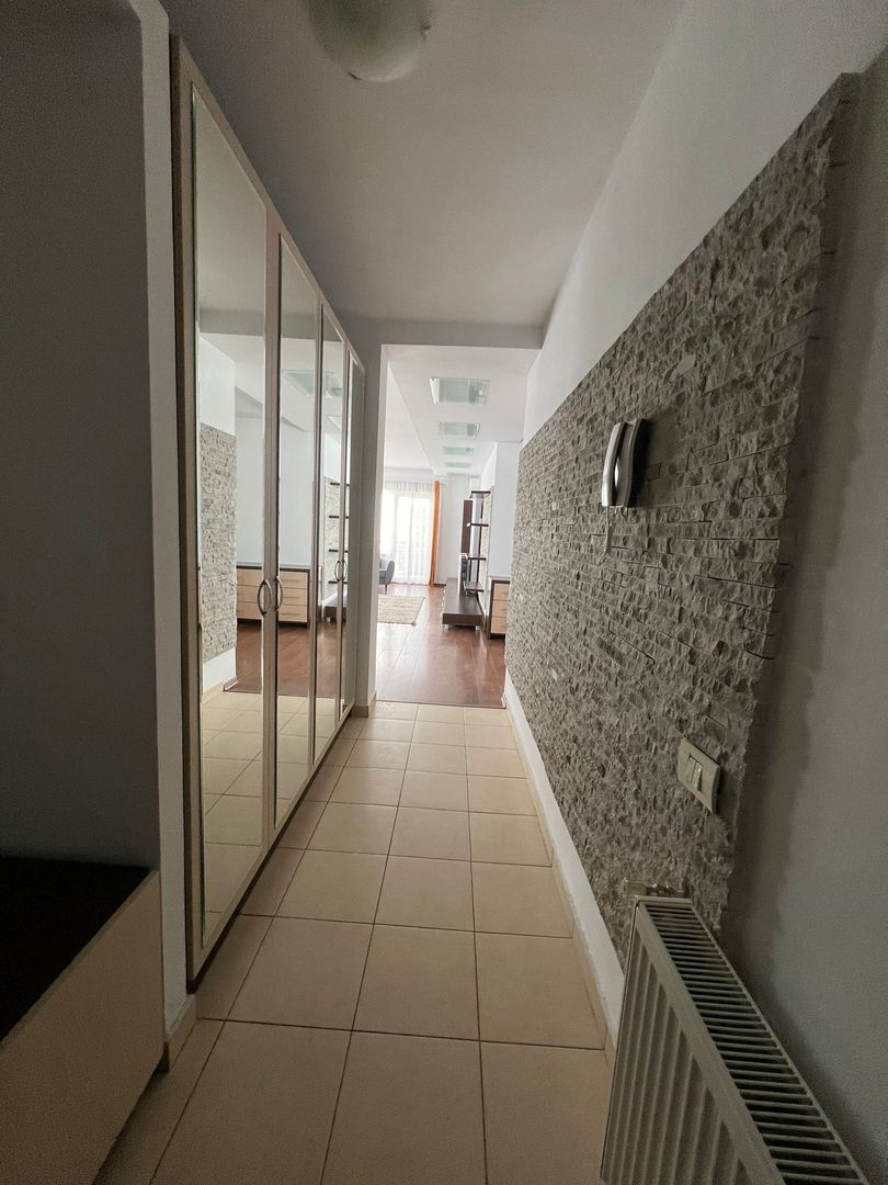 De inchiriat! Apartament spatios, zona exceptionala! - Poză 18