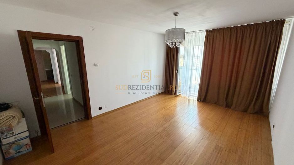 Apartament 3 camere , renovat recent, zona Sebastian-Rahova - Poză 1