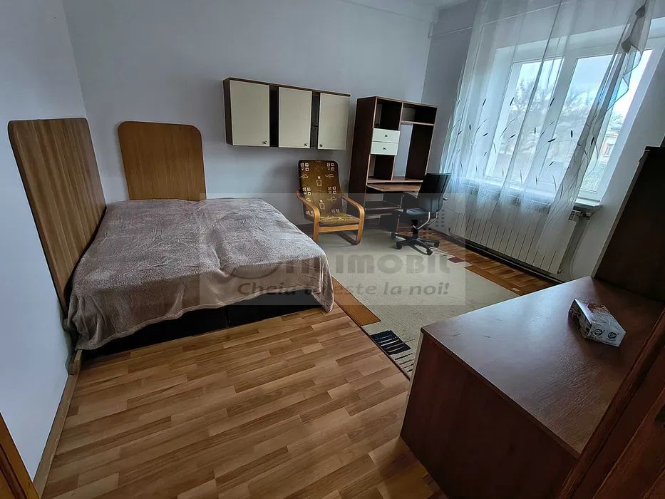 Ap. 2 cam. dec.–Centru Iași, Str. Arcu – lângă Piața Unirii si Gara - Poză 4