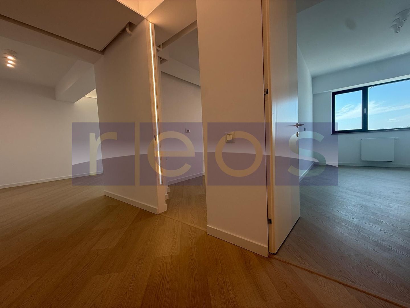 De vanzare | Apartament 2 Camere | Bucatarie inchisa | Cortina North - Poză 3