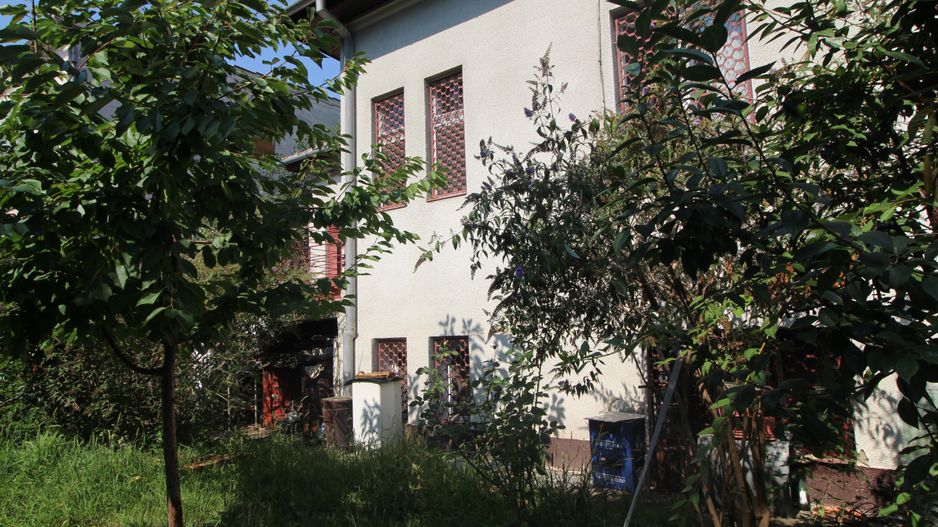 APARTAMENT IN VILA - Poză 2