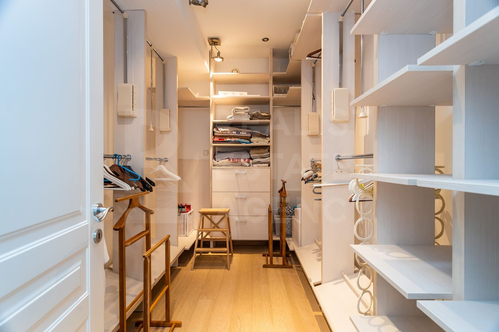 Chirie, apartament, 4 camere, strada Ciocîrliei, Telecentru - Poză 18
