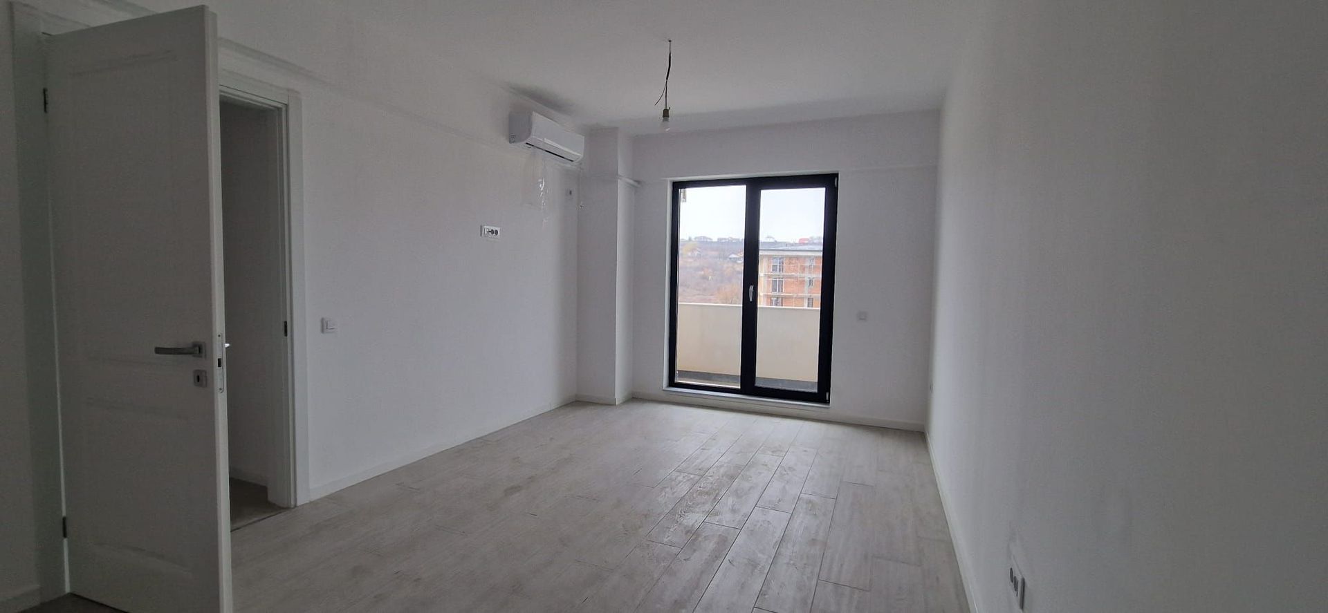Apartament 2 camere NOU INTABULAT 58 mp, 99700 eurocu TVA-Bucium - Poză 2