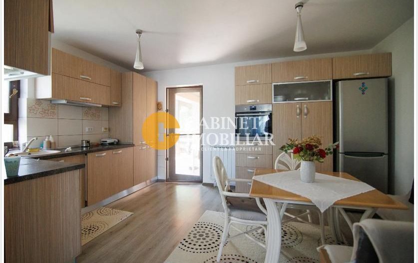 Casă de vânzare în Miroslava - Poză 4