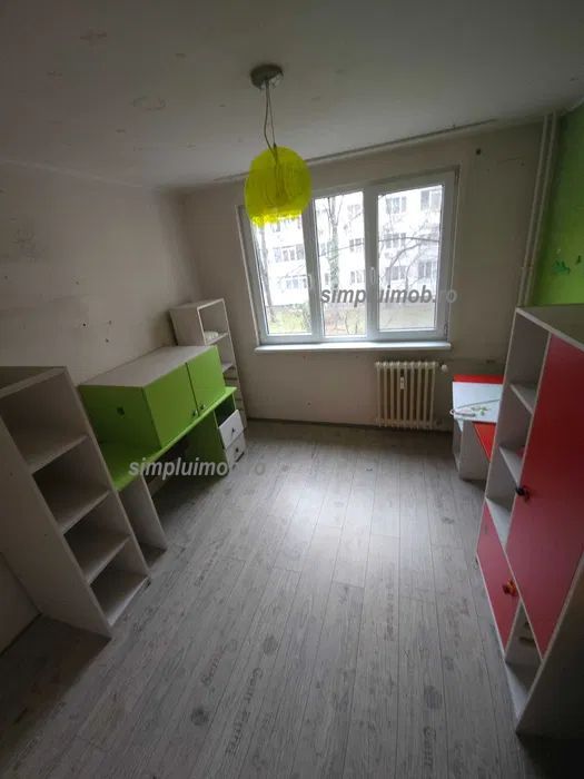 3 Camere Decomandat Renovat Ozana - Poză 3