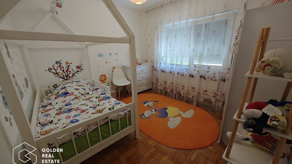 Apartament cu 3 camere în zona Miorita - Poză 7