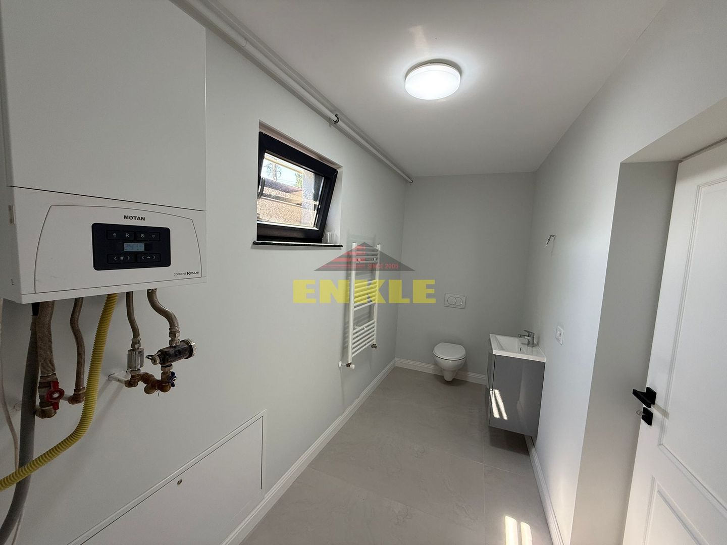 De închiriat spațiu comercial – 100 mp, renovat complet, parter - Poză 4