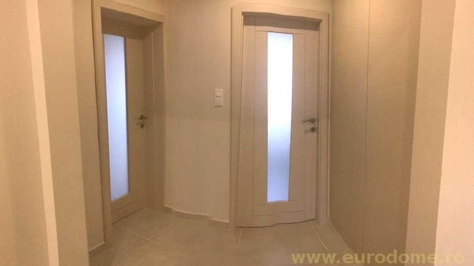 Vânzare apartamente în bloc, mobilat și utilat - Poză 6