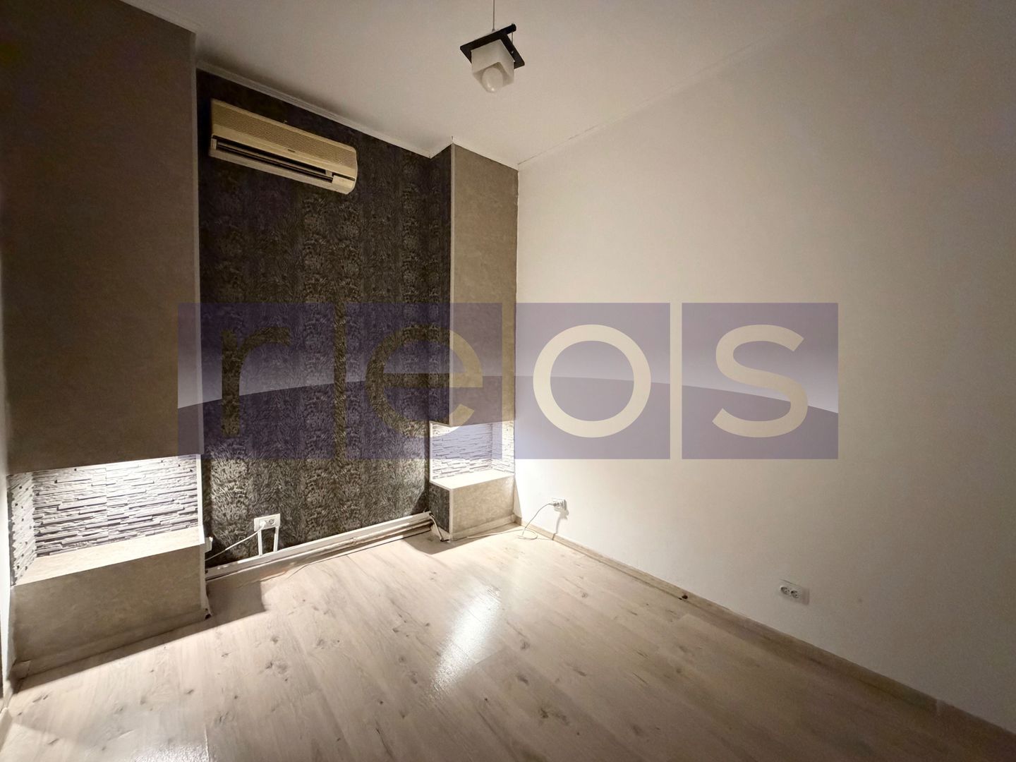 SPATIU 140 MP | 7 CAMERE | PARTER INALT | IDEAL ACTIVITATI COMERCIALE - Poză 15