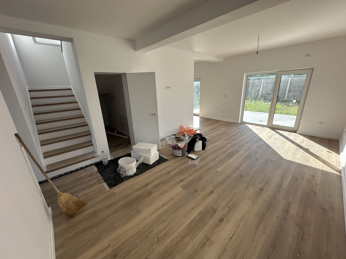 Duplex despartit prin spatiu tehnic - Poză 5