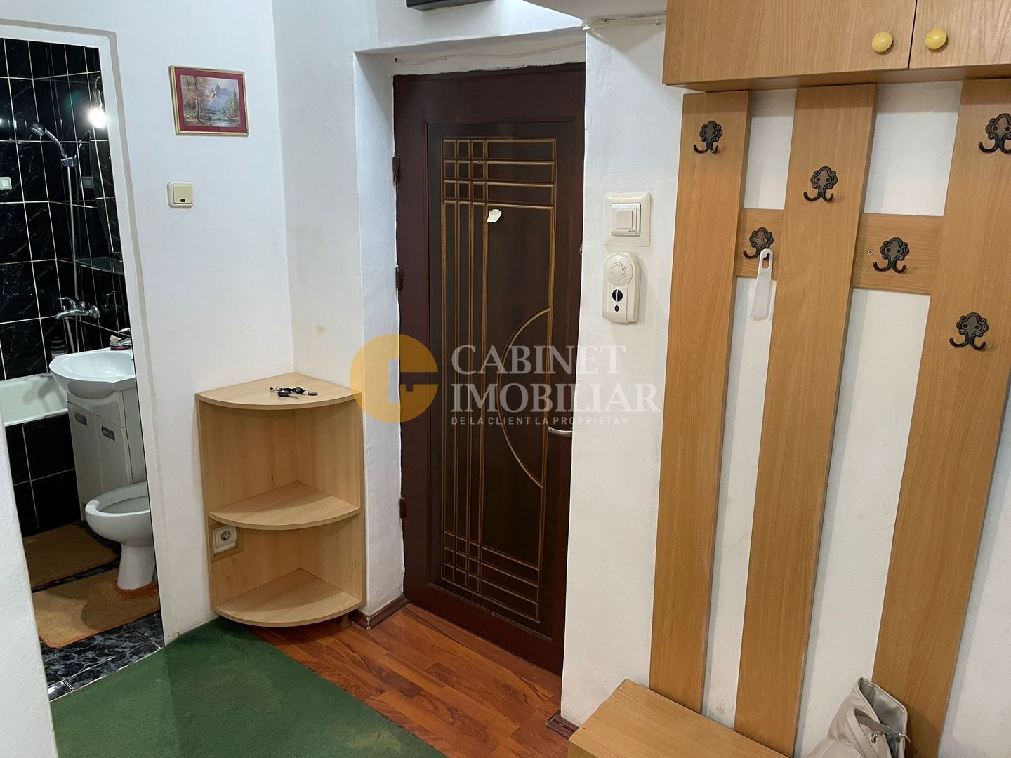 Apartament cu 2 Camere Decomandat - Zona Alexandru Cel Bun - Poză 2