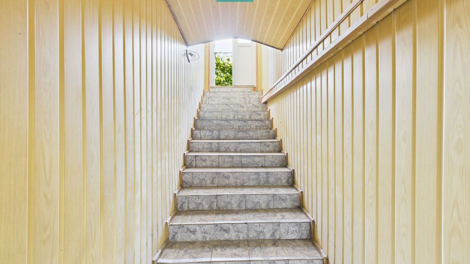 Casă cu 6 camere în Sânicolau Mare Timiș - Poză 14