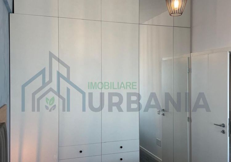 Ofer spre inchiriere apartament cu 3 camere cu loc de parcare - Poză 5