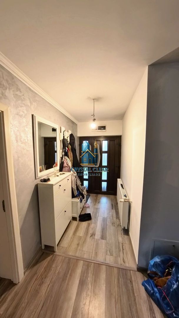 Casă 4 dormitoare și teren de 857 mp - zona Sântana de Mureș - Poză 8