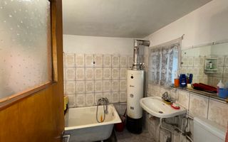 CASA 4 CAMERE, TEREN 604 MP, VOINESTI LERESTI, COMISION 0% - Poză 21