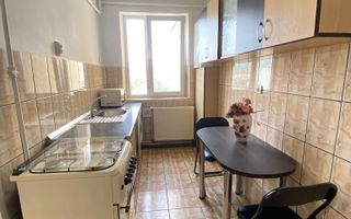Apartament decomandat cu 2 camere, view superb, zona Semiluna - Poză 5