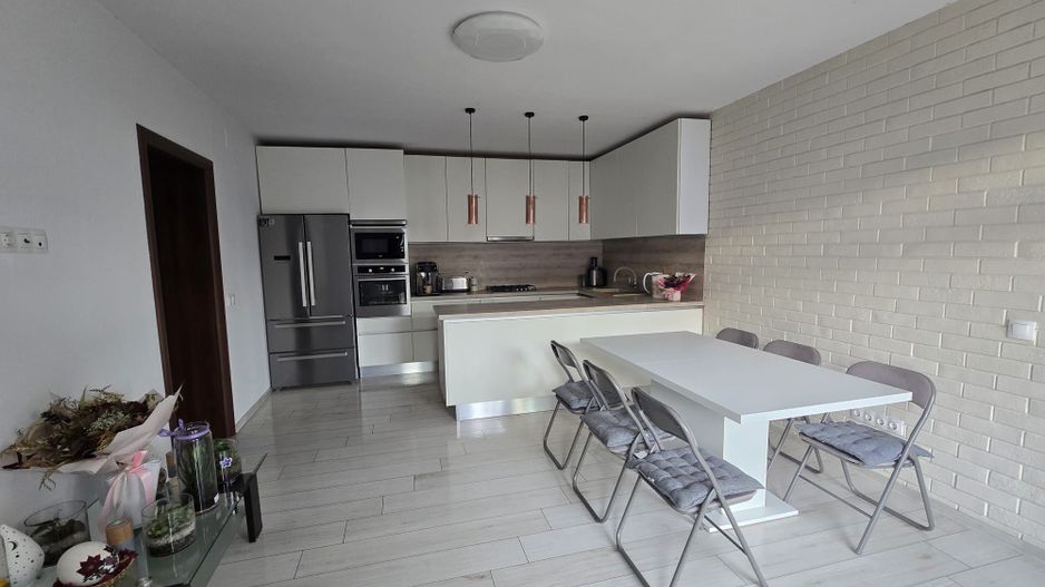 Casa Constructie Noua Les + Teren 4900 MP - Poză 3