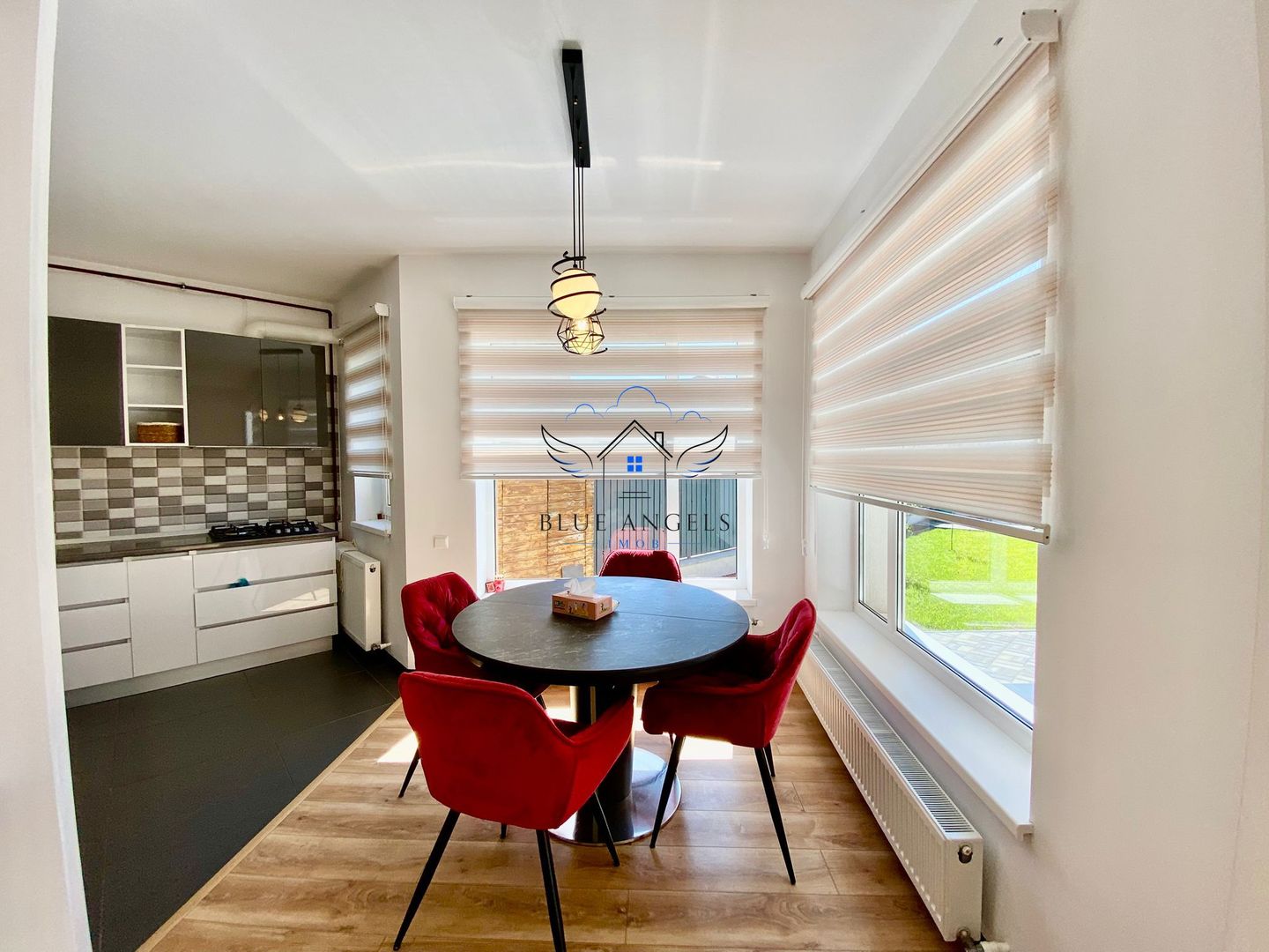 Casa PET FRIENDLY, tip duplex, Sanpetru, strada - Poză 6