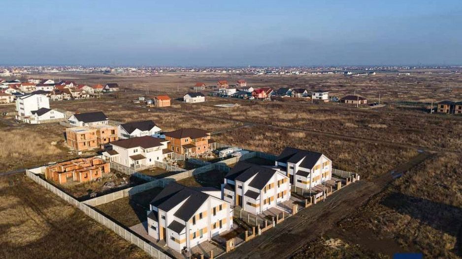 Duplex cu 4 camere si teren generos de 352 mp – Mosnita Noua - Poză 41