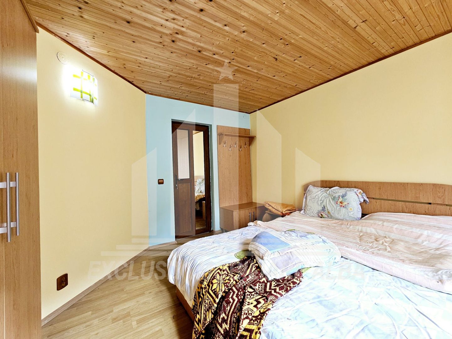 Casa de vacanta cu potential de Pensiune Turistica, Ramet - Poză 7