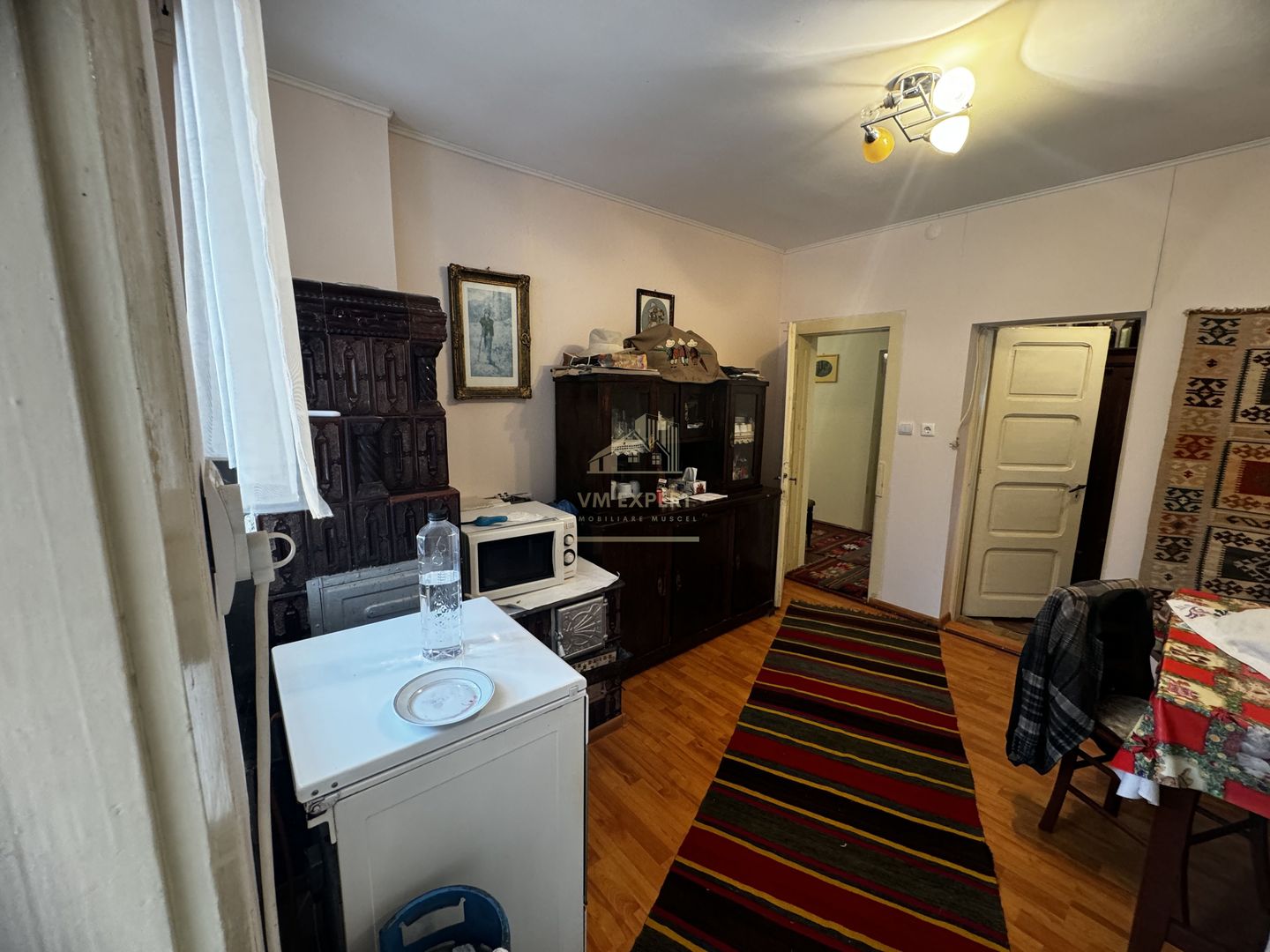 CASA 3 CAMERE, PLUS ANEXE, TEREN 2141 MP, BEREVOIESTI, ARGES - Poză 8