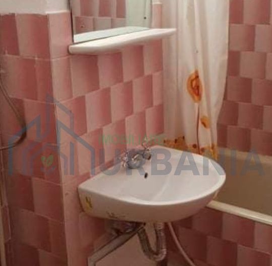 Inchiriez apartament 3 cam.dec Tg.Frumos - Poză 4