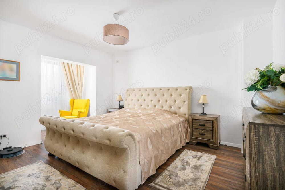 Vand apartament 5 camere ,200mp ,parter + curte proprie 150 mp - Poză 3