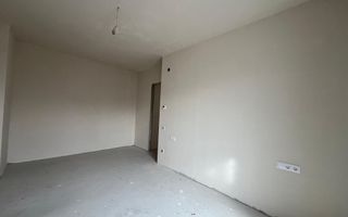 Apartament cu trei camere in Turnisor - Poză 3