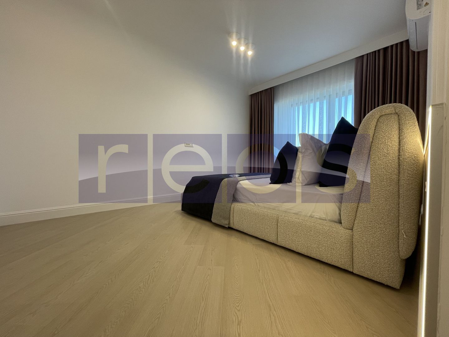 OCAZIE| CORTINA NORTH | 3 CAMERE | 2 LOCURI PARCARE - Poză 8