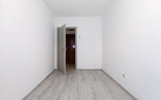 Apartament 3 camere decomandate, Zona Narcisa, Bacău - Poză 5