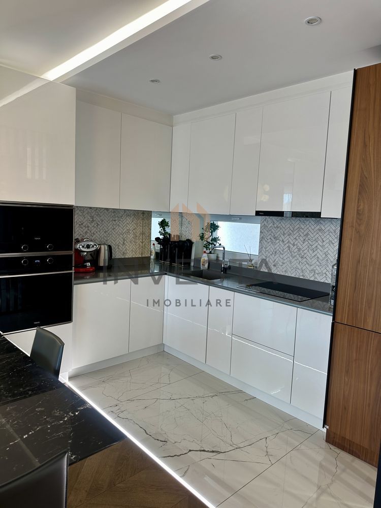 Apartament 2 camere, finisaje de lux - zona centrala! - Poză 3