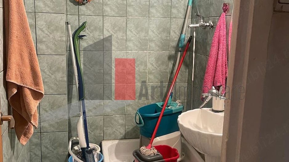 APARTAMENT  4  CAMERE  PROSPER SEBASTIAN - Poză 3