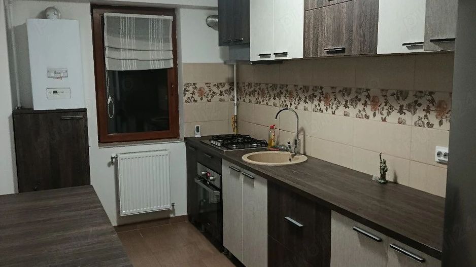 Apartament 2 decomandate- zona Rocada - Poză 1