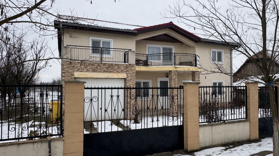 Casa Individuala Becicherecu Mic,P+E,5 Camere,2 Bai,Garaj,Partial Mobilata - Poză 2