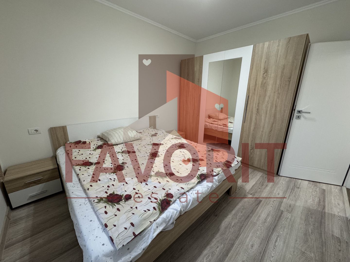 Apartament cu 3 camere decomandat mobilat si utilat - Poză 8