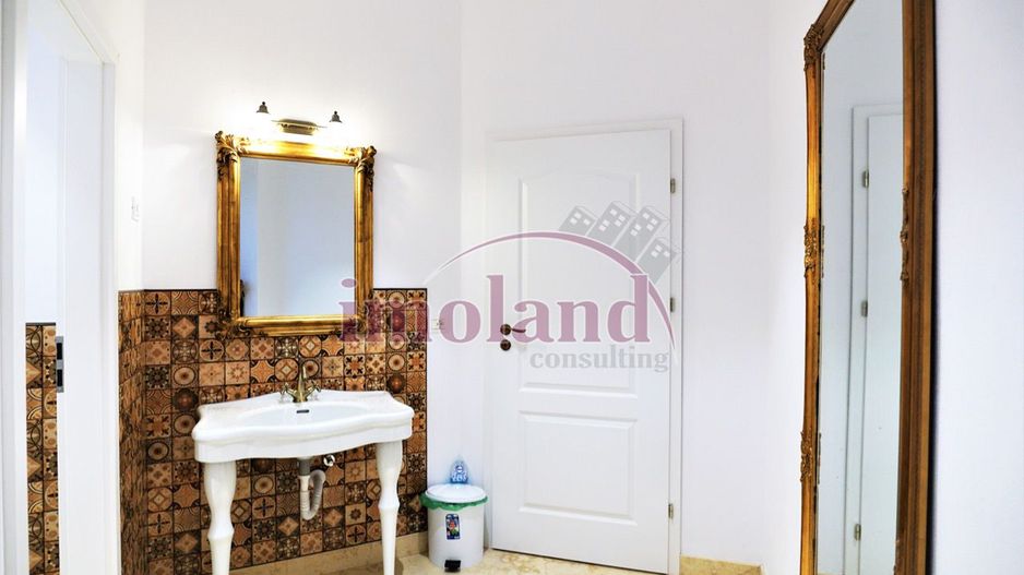 Vila impunatoare - 20 camere - birouri - Romana-Lahovari - Poză 10