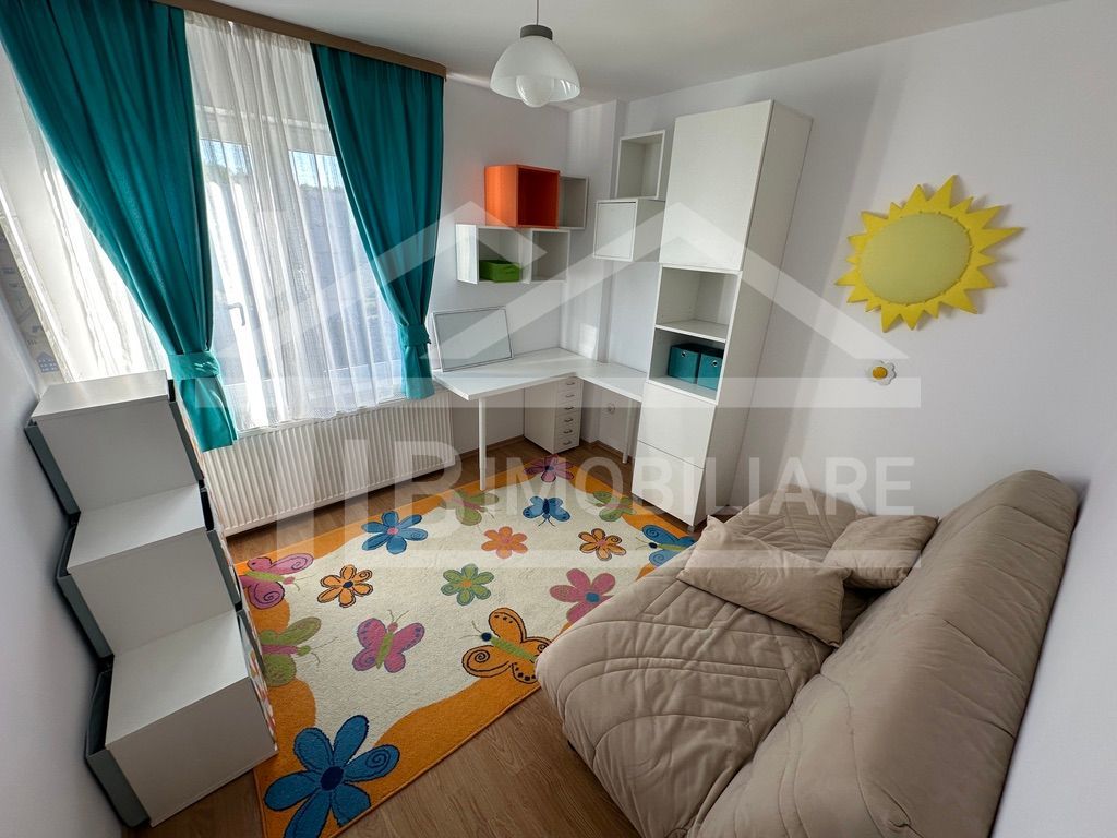 Apartament cu 3 camere, 90mp, decomandat, Zona EON - Poză 6
