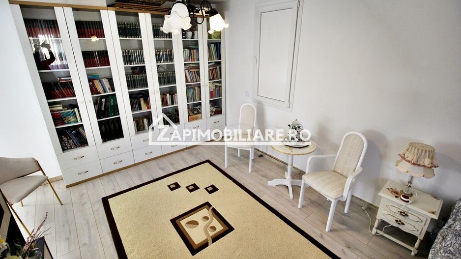 Casa 8 camere,4 bai,482mp,1.100mp teren,2 garaje,0% comision - Poză 6