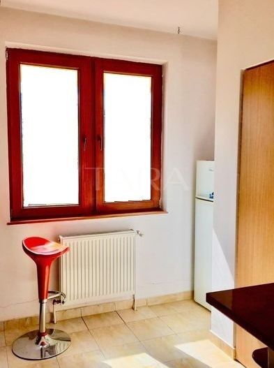 Apartament cu 2 camere Zona Cetatea Fetei. Disponibil Imediat. - Poză 2