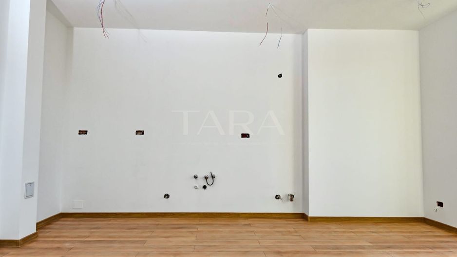 Vând apartament 2 camere, balcon, zona VIVO, Cluj-Napoca. - Poză 3