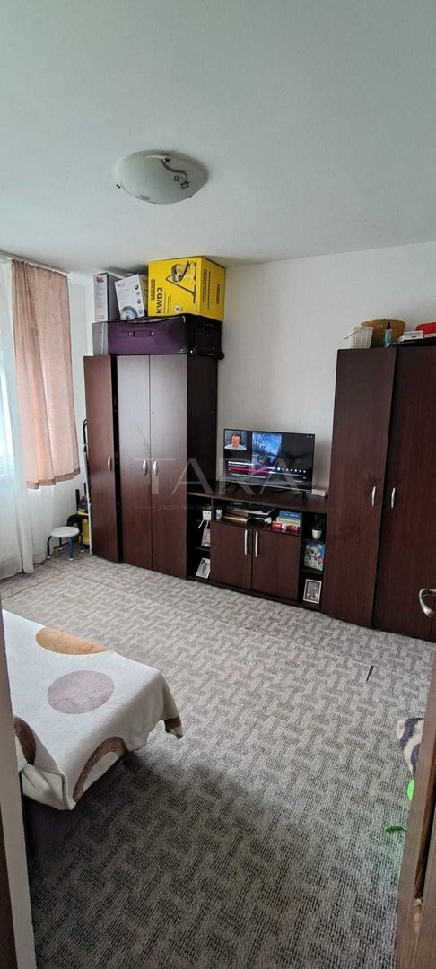Apartament compartimentat eficient, living si dormitor, Apahida. - Poză 1