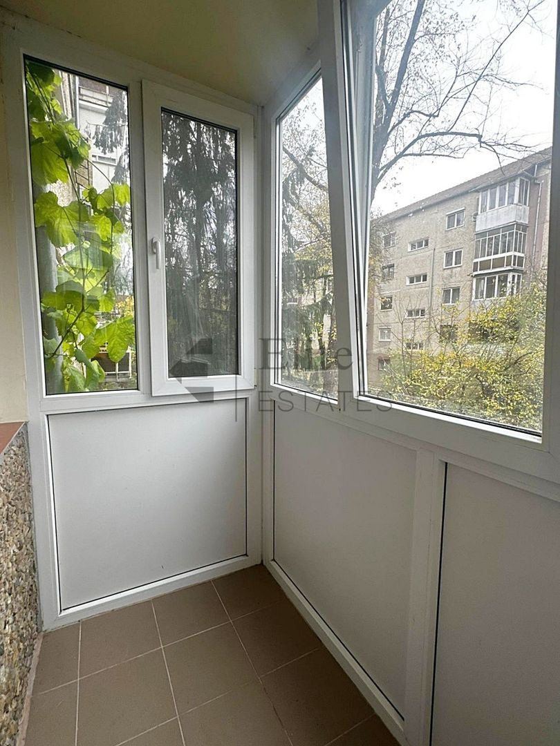 Apartament cu 2 camere in Nufarul, Oradea | Etaj 1 - Poză 3