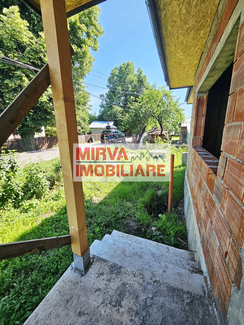 🏡 Casă la roșu cu 4 camere, 122 mp utili, teren 465 mp – Băicoi - Poză 17