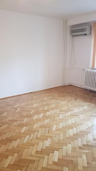 Apartament 3 camere, 83 mp, vedere stradală, ideal birou, Bd. Decebal - Poză 4