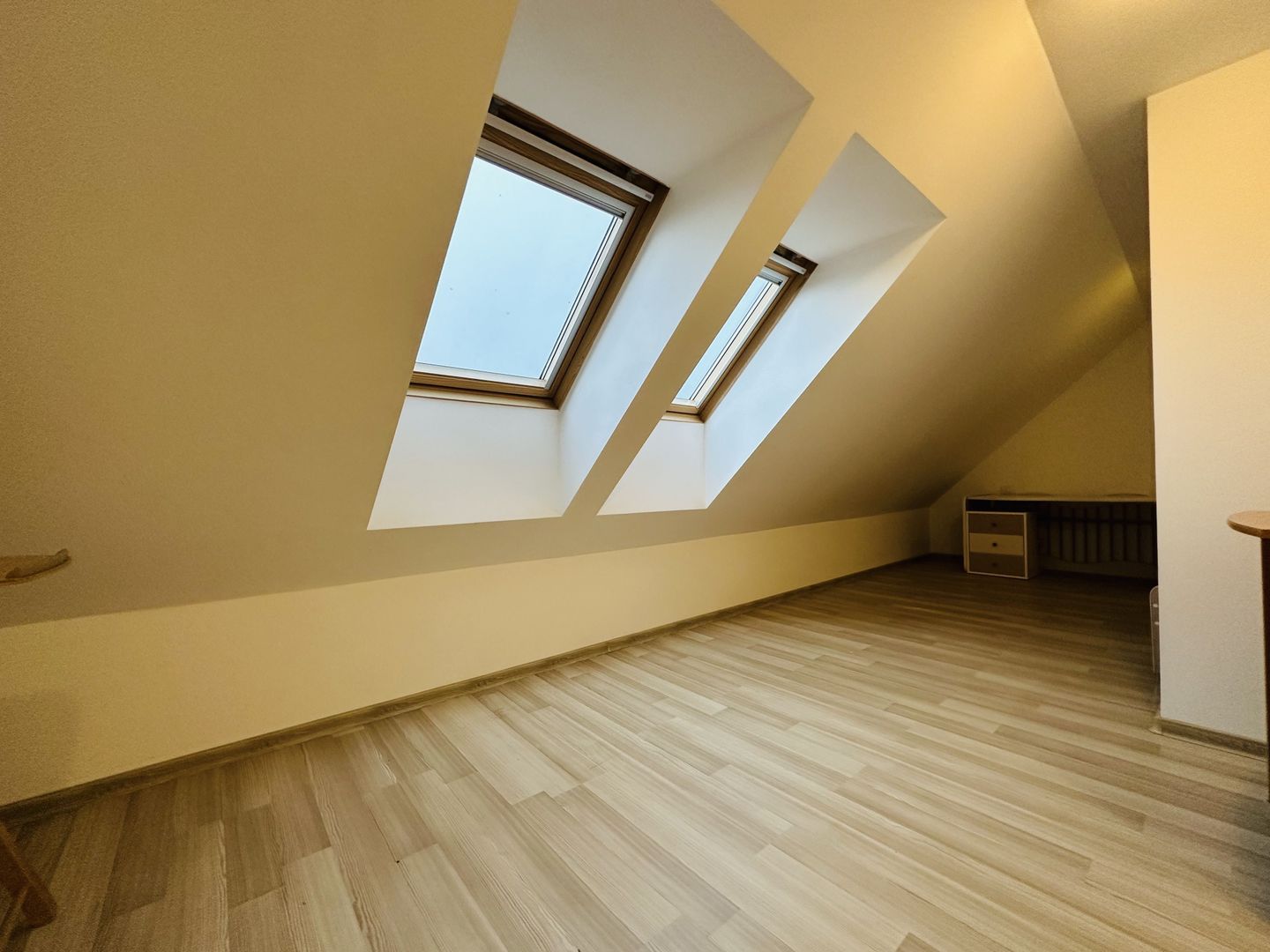 Apartament 3 camere, dispus 2 niveluri - 143 mp | Parcare privata - Poză 25