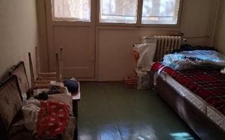 Vanzare apartament 3 camere, etaj 1/4, Titan-Fetesti - Poză 2