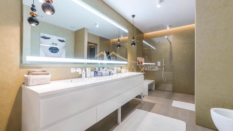 Penthouse cu 5 camere *347mp* + terasa 101mp* // Zona Herastrau - Poză 44
