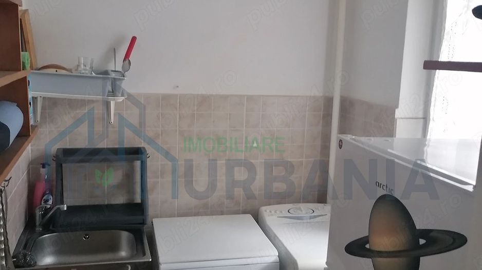 Garsonieră de închiriat în Podu Roș, Bulevardul Țuțora nr. 9, etaj 2 - Poză 3