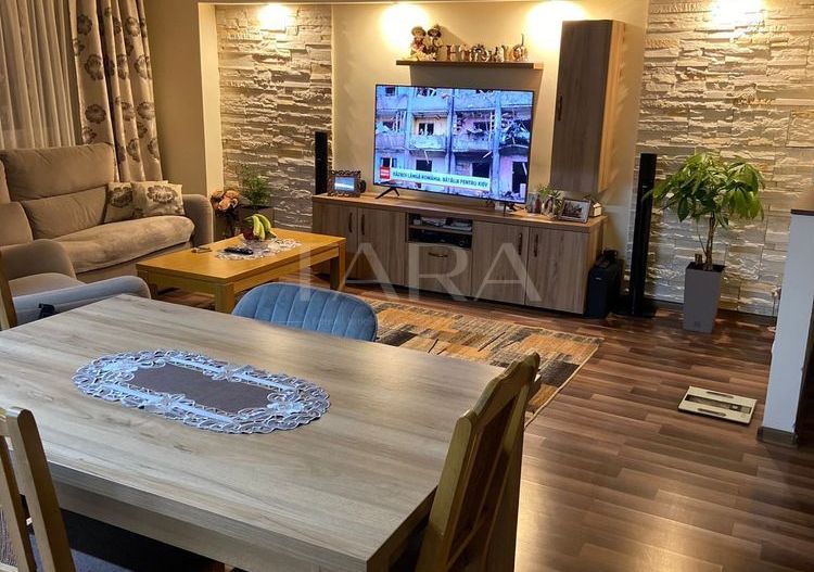 Apartament cu 4 camere în Mănăștur, zona Mc"Donalds, Primaverii. - Poză 1